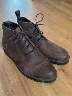 Duberry Men's Cavan Brown Leather Chukka Boots - Durable Lace-UpBoots Size 44